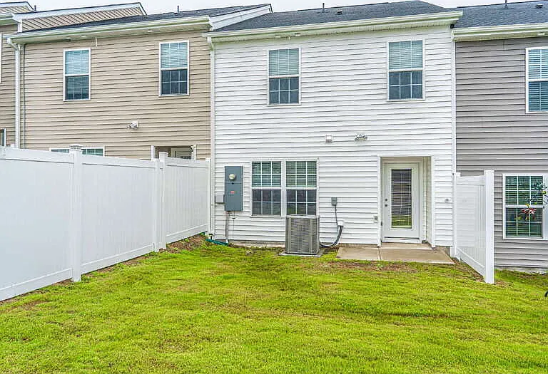 3103 Alibird Ln — Photo 28