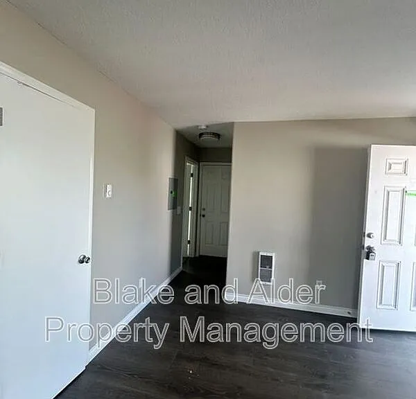 5609A SE 117th Ave — Photo 9