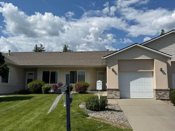 941 W Woodlawn Dr, Hayden Lake, ID 83835