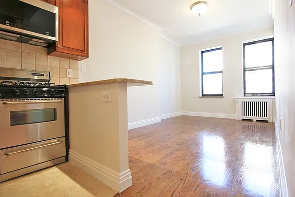 Rented by JK Dansar Corp | media 8