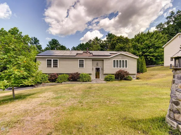 13 Bluebird Lane, Gloversville, NY 12078