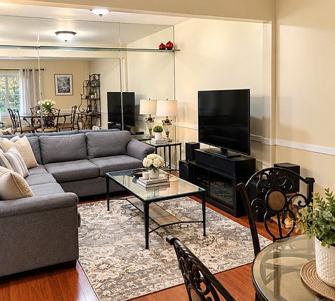5th image of 400 Green Bay Rd APT 207