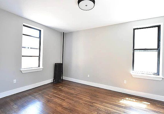 4th image of 462 Concord Ave #1