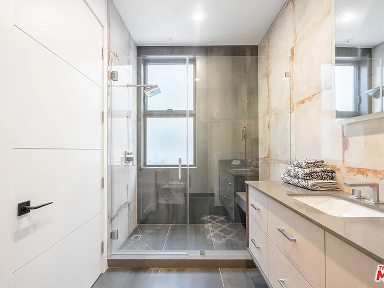 10563 Ashton Ave #1 — Photo 39