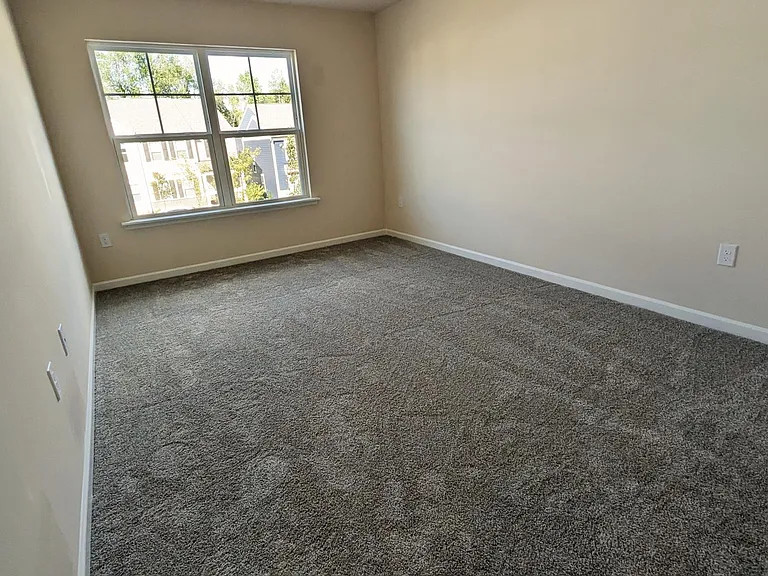 215 Parker Station Ave — Photo 26
