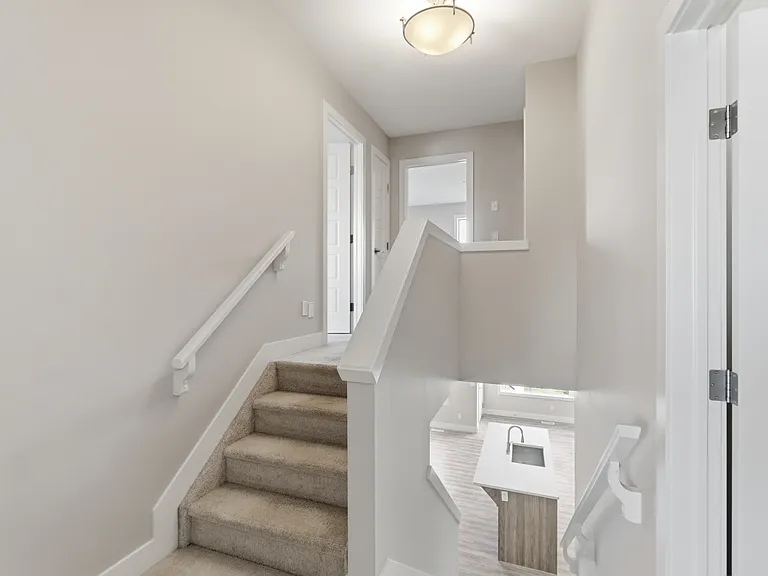 7 McLean Bnd — Photo 24