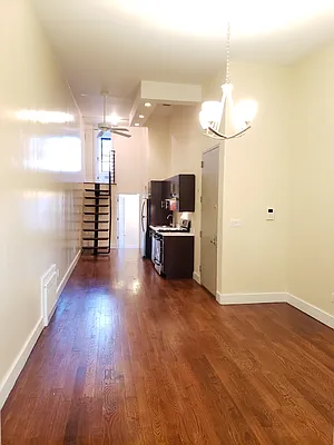 Rented by Signature Property Realty | media 1