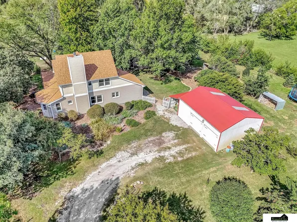 25401 S 82nd St, Firth, NE 68358