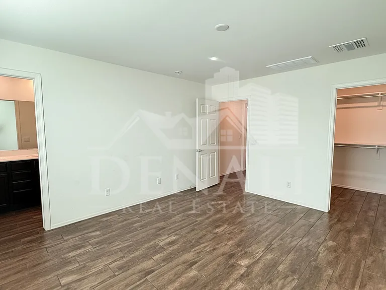 12253 N Sutter Dr — Photo 8