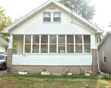 2322 W Marquette St, Peoria, IL, 61605