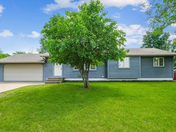 4117 82nd Ave N, Brooklyn Park, MN 55443