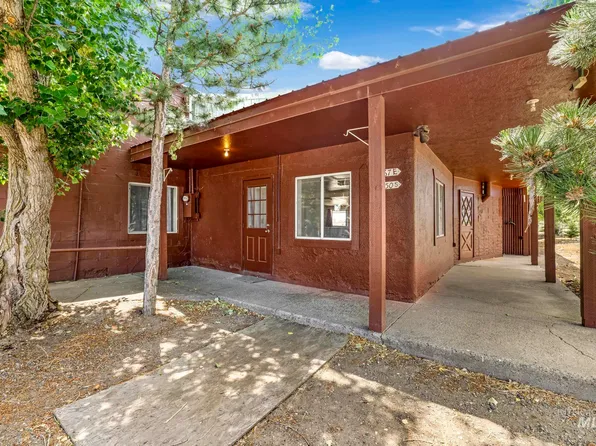 1867 E 1750 S, Gooding, ID 83330