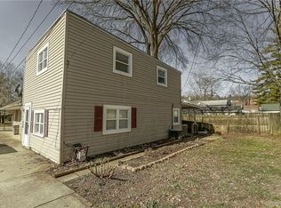 6 E Maple St, Bellbrook, OH 45305