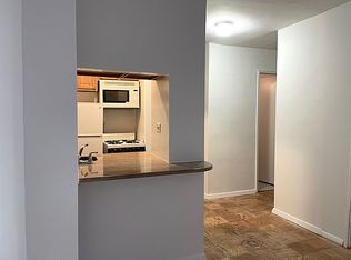 141 E 55th St APT 5B, New York, NY 10022