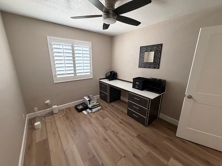 Bedroom 4 - W/Built in desk