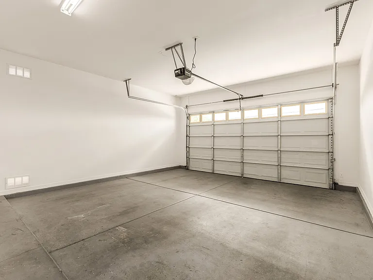 2338 W Sierra Vista Dr — Photo 15