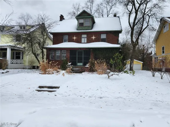 1494 Maple Rd, Cleveland Heights, OH 44121