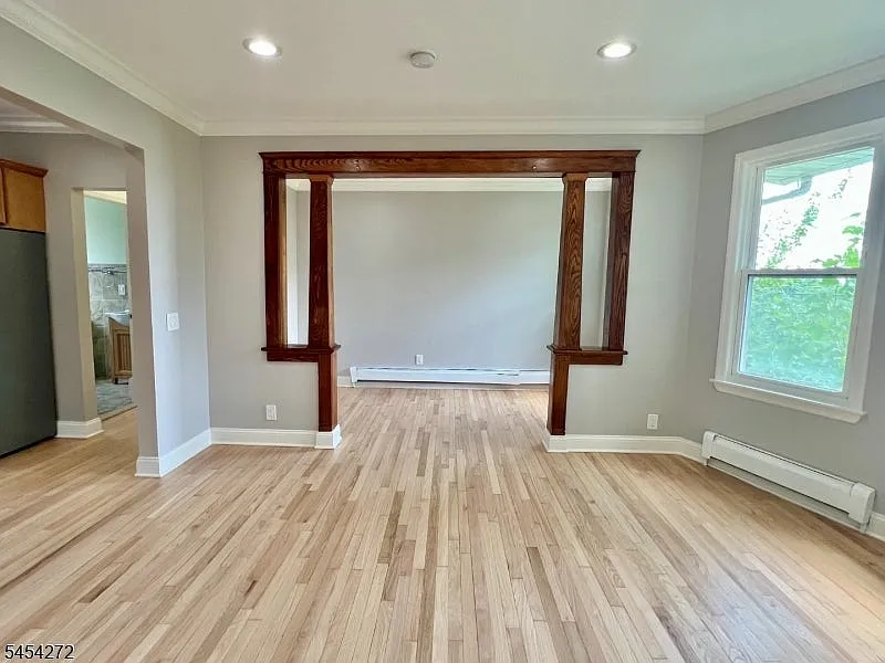 4 bed, $3,600 — Photo 3