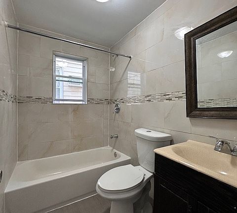 2nd image of 8807 97th Ave Floor 1