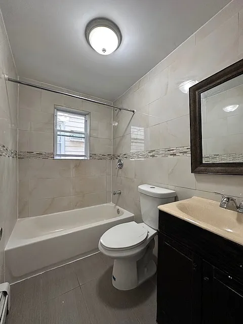 Building Photo - 8807 97th Ave #1