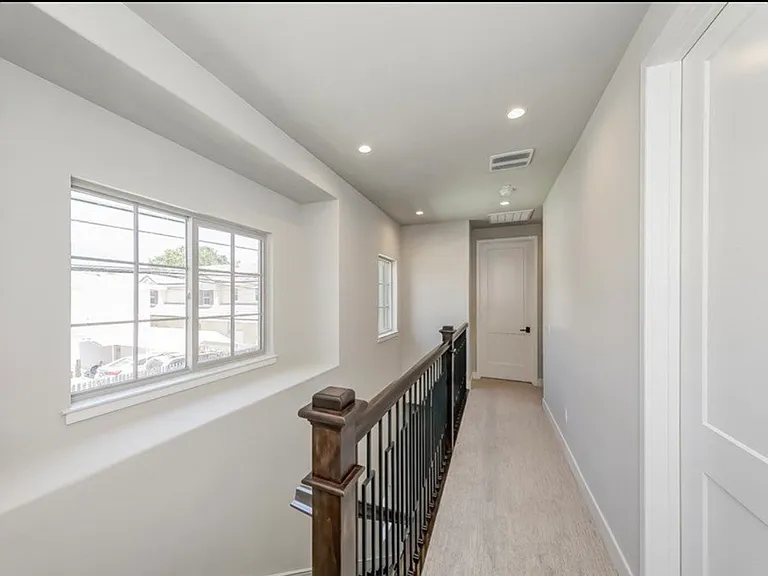 139 Alice St #A — Photo 10