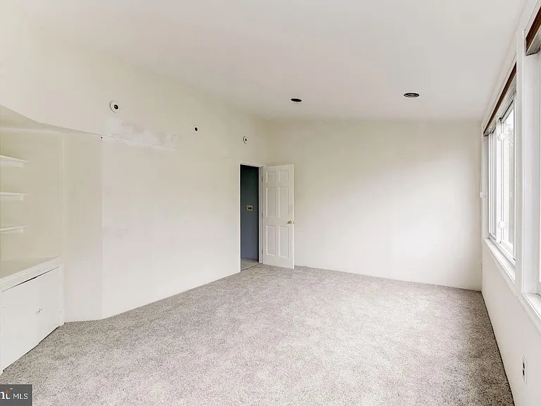2527 Waterside Dr NW — Photo 20