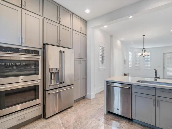 (undisclosed Address), Fort Lauderdale, FL 33304