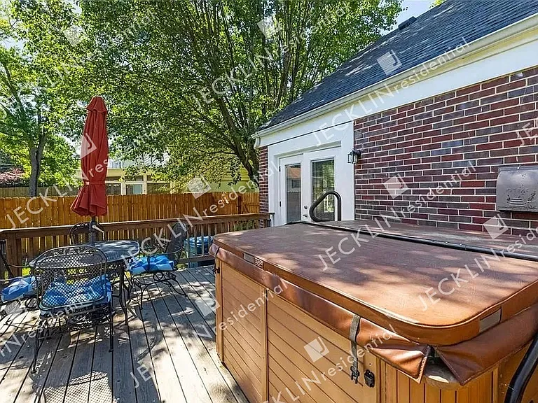8410 Freestone Ave — Photo 21