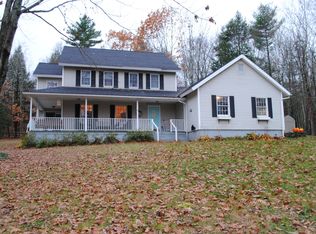 565 Whittier Rd, Farmington, ME 04938