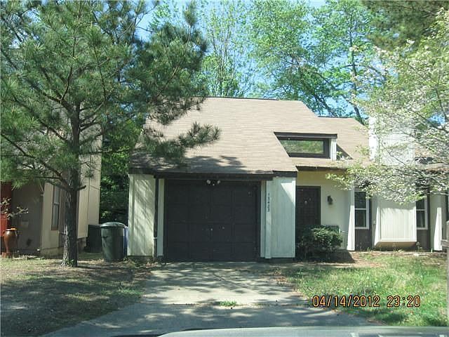 1st image of 13423 Oakleaf Ct