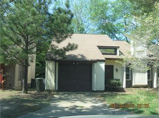 13423 Oakleaf Ct, Newport News, VA 23608