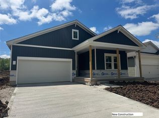 585 Wyleswood Dr, Berea, OH 44017