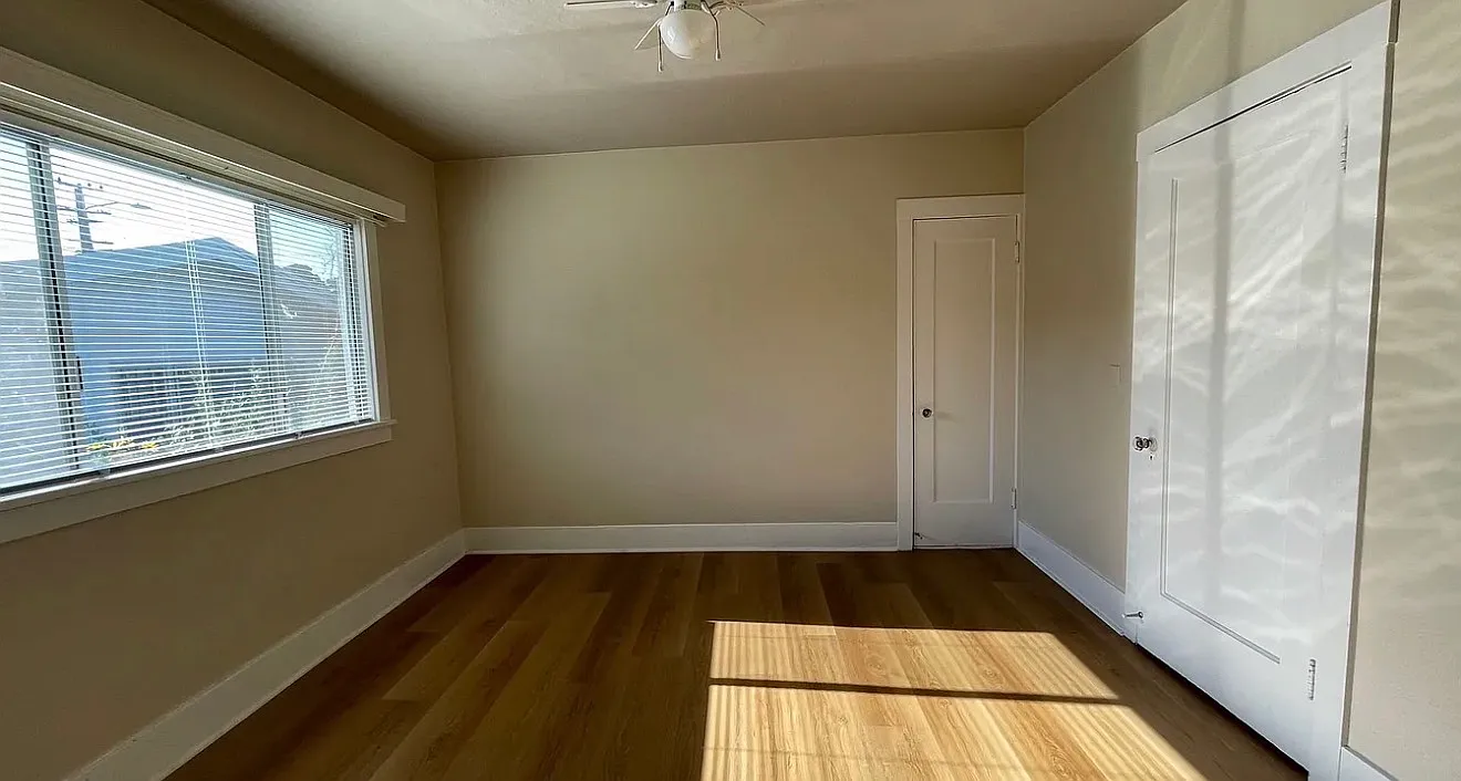 1 bed, 700 sqft, $1,950 — Photo 3