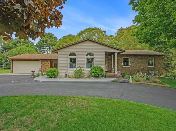 1374 Brown Rd, Manistee, MI 49660