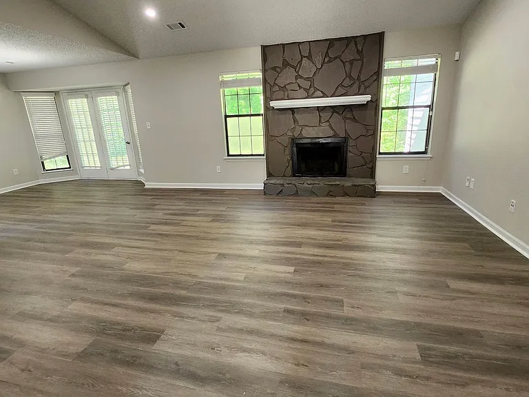 7847 Sugarland Dr — Photo 6