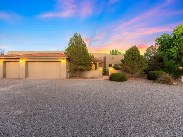 116 Savannah Ln, Corrales, NM 87048