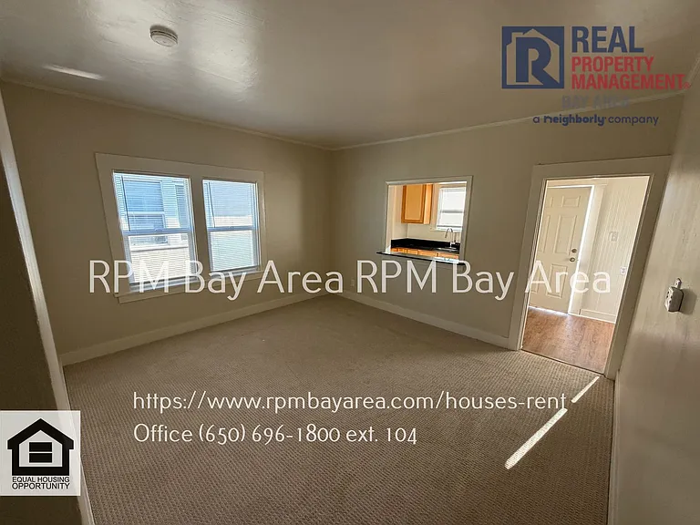 1057C Grand Ave — Photo 4