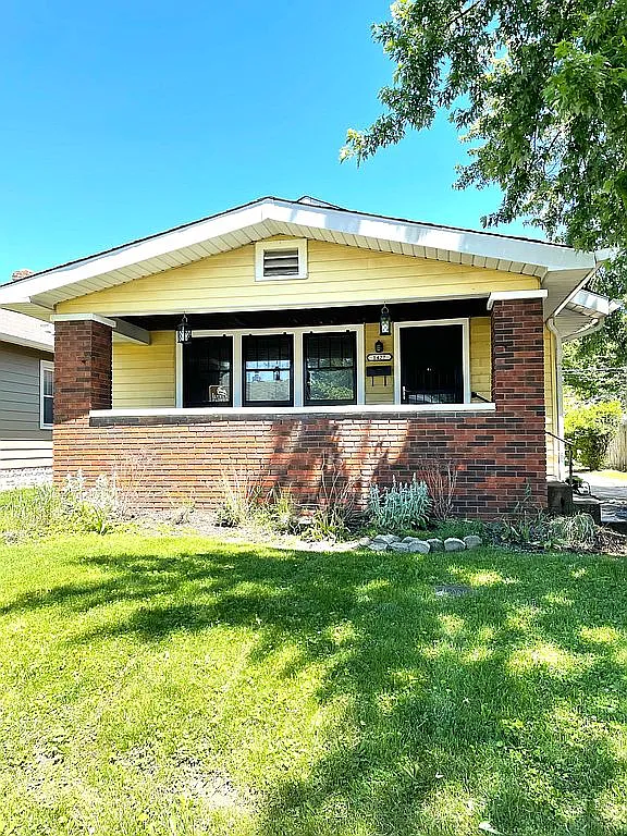 1427 N Euclid Ave photo 1