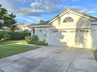 8707 Forest Hills Blvd #0, Pompano Beach, FL 33065