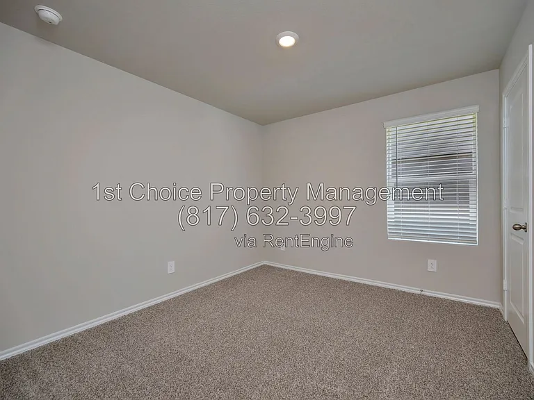 16756 Laguna Vista St — Photo 9