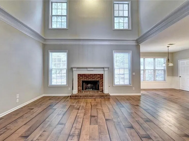 410 Ruby Forest Pkwy — Photo 7