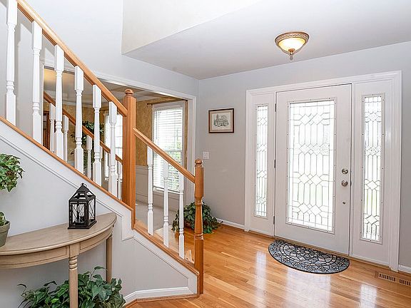 4th image of 3875 Brigadoon Dr