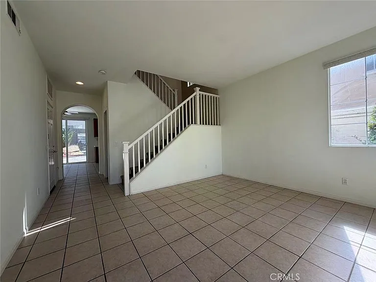 33365 Alagon St — Photo 2