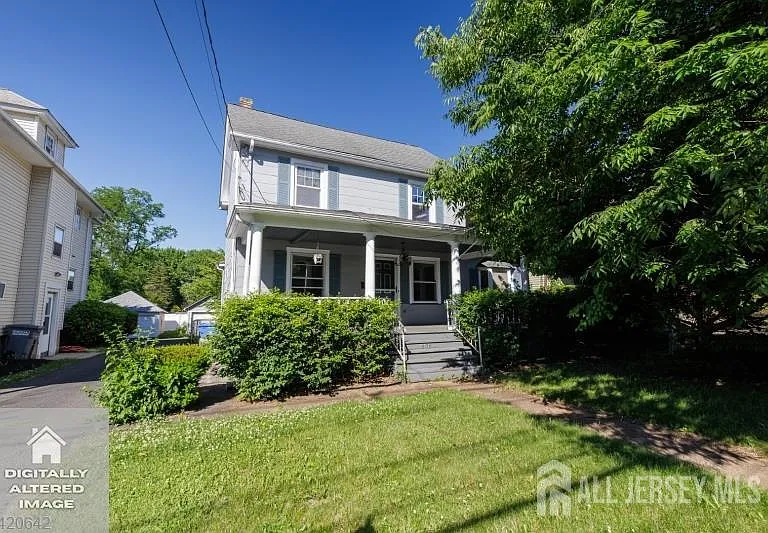 606 N Washington Ave — Photo 2