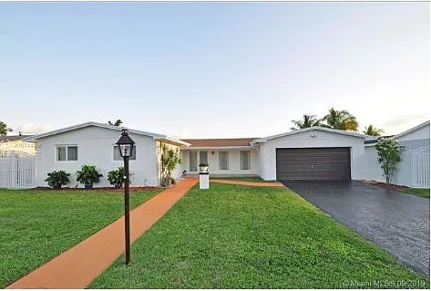 14270 SW 74th St Photo 1