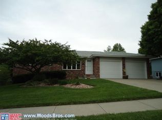 1750 Eastridge Ave, Seward, NE 68434