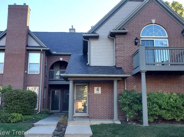 28280 Carlton Way Dr, Novi, MI 48377