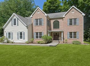 140 S Bedford Rd, Chappaqua, NY 10514