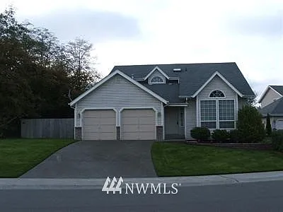 1141 Eagle Crest photo 1