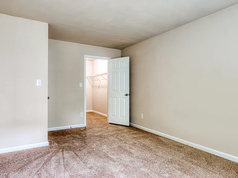 Summer Station Apartments Where Comfort Meets Coastal Living — Photo 80
